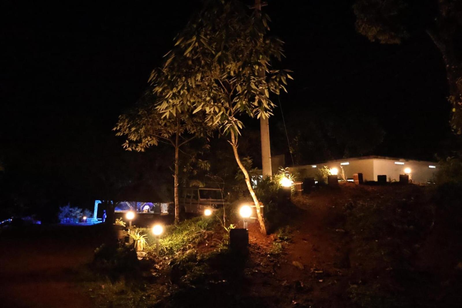 Rock Campers Hotel And Resort Chillithodu ภายนอก รูปภาพ